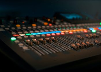 Behind the Scenes: How Sound Effects Elevate the Viewing and Listening Experience