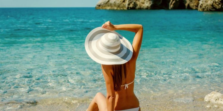 10 Ways to Make Your Summer Sex Sexier