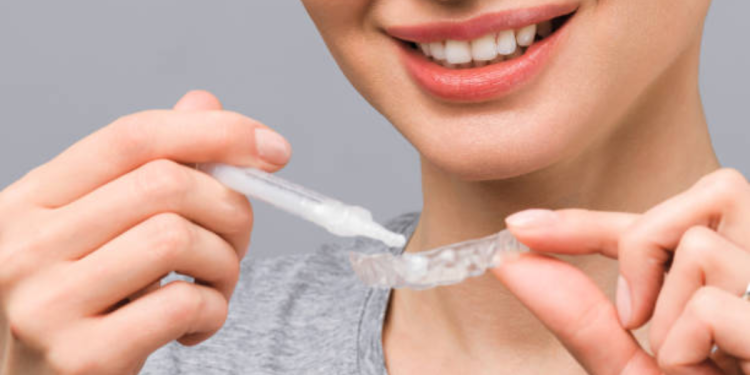 The Importance of Regular Dental Check-Ups and Overcoming Dental Fear: Benefits of Dental Implants, Crowns, and Teeth Whitening