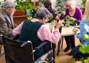 A Family Member’s Guide to Supporting a Loved One’s Transition into a Care Home