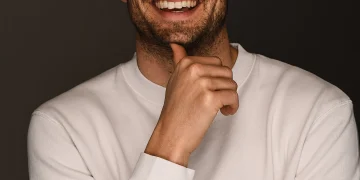 How Valuable are Headshots?