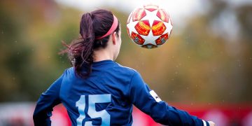 How to Build a Successful Girls’ Football Team from the Ground Up