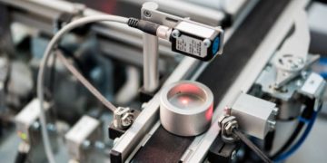 Proximity Sensor Basics: How They Enable Smart Automation Systems