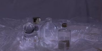 From Idea to Store: How a Custom Perfume Bottle is Made