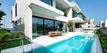 How to Buy a Luxury Villa in Dubai Through Luxhabitat