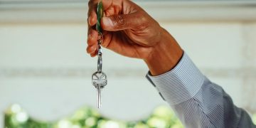 Inheriting a House: To Sell or Rent?