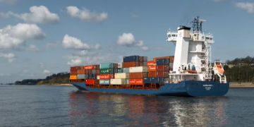 How a Sourcing Agent Can Help Dropshipping Stores Find High-Demand, Low-Cost Products