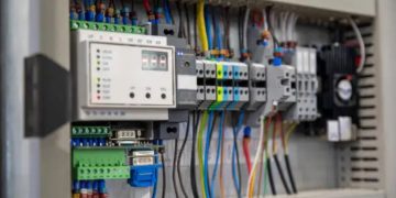 Contactless Switches: Revolutionizing Industrial Control Systems