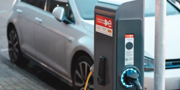 electric car charging stations companies
