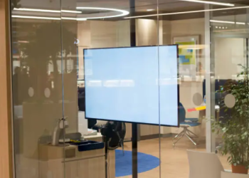 LCD (Liquid Crystal Display): Advancing Efficiency and Novelty for Companies