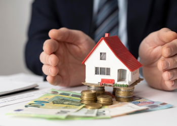 What Happens If You Miss a Personal Loan Payment?