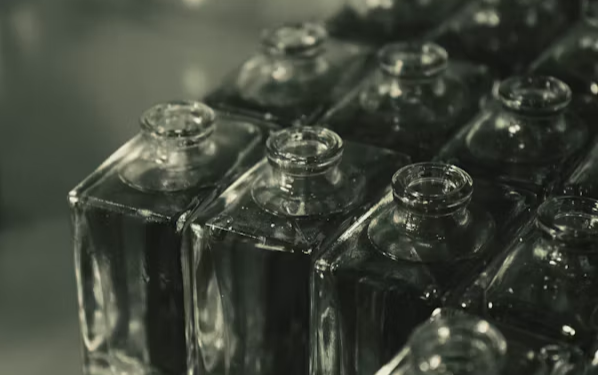 Glass Bottle Manufacturer: A Complete Guide for B2B Businesses