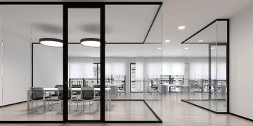 Maximizing Space: Glass Partitions for a Modern Home Office