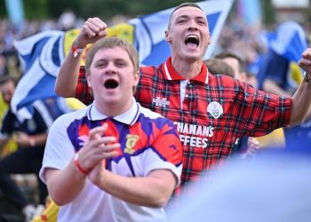Why Retro Football Shirts Are Dominating Fan Culture