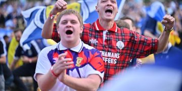 Why Retro Football Shirts Are Dominating Fan Culture